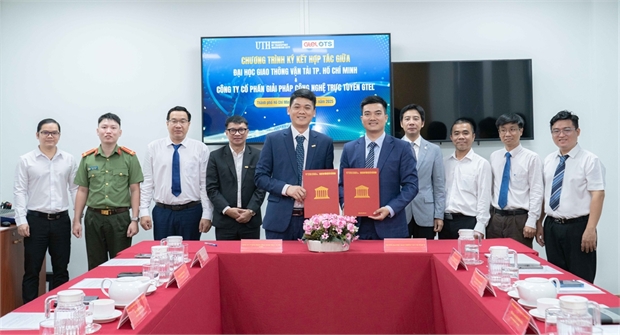 GTEL OTS ký kết hợp tác chiến lược với UTH: Đồng hành đào tạo nguồn nhân lực chất lượng cao, thúc đẩy chuyển đổi số ngành Logistics